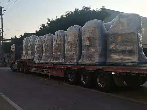 博莱特员工热心救老人 不计功与名